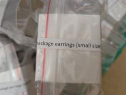 Stud earrings square - 50 points